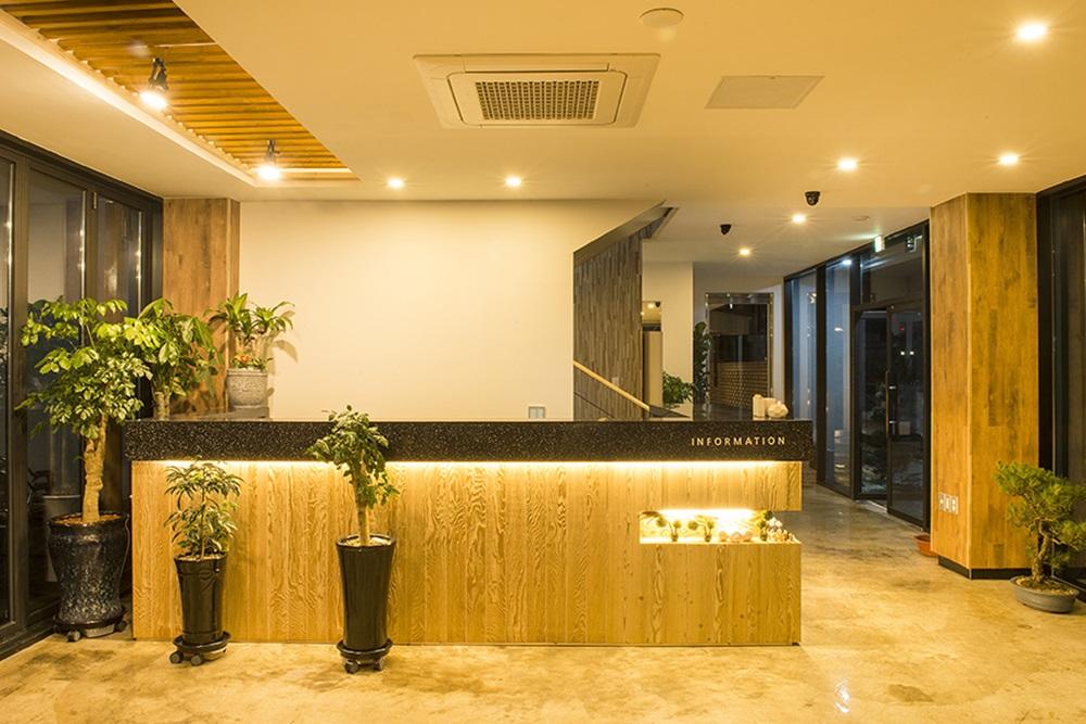 프론트