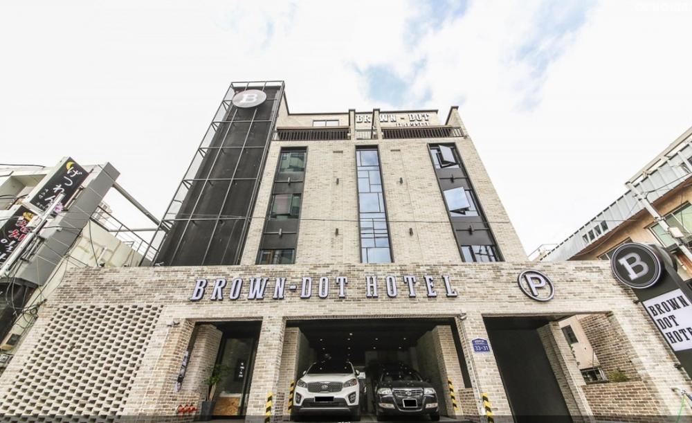 입구