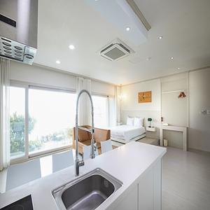 네츄럴스위트-산