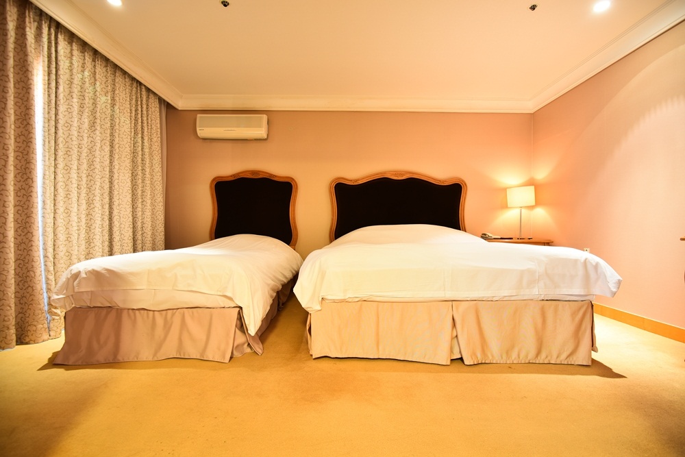 스위트트윈 RoomOnly 