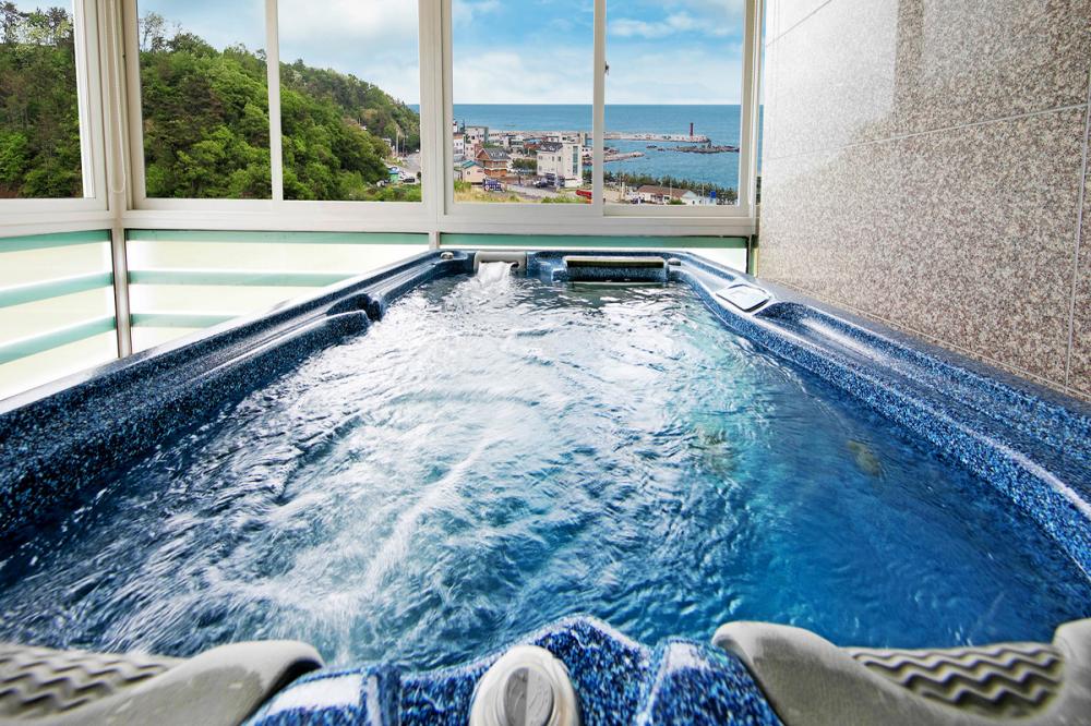 플라이(301호, 제트스파)