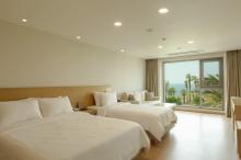 Deluxe Family Twin (Ocean View)