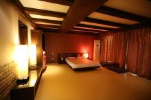 디럭스스위트한실